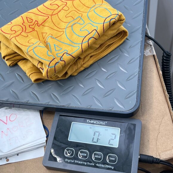 Chicago Boxy T-Shirt Medium Yellow Crewneck Short Sleeve Crop Pullover Design - Picture 4 of 6